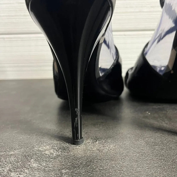 burberry patent leather slingback heels - Picture 5 of 8